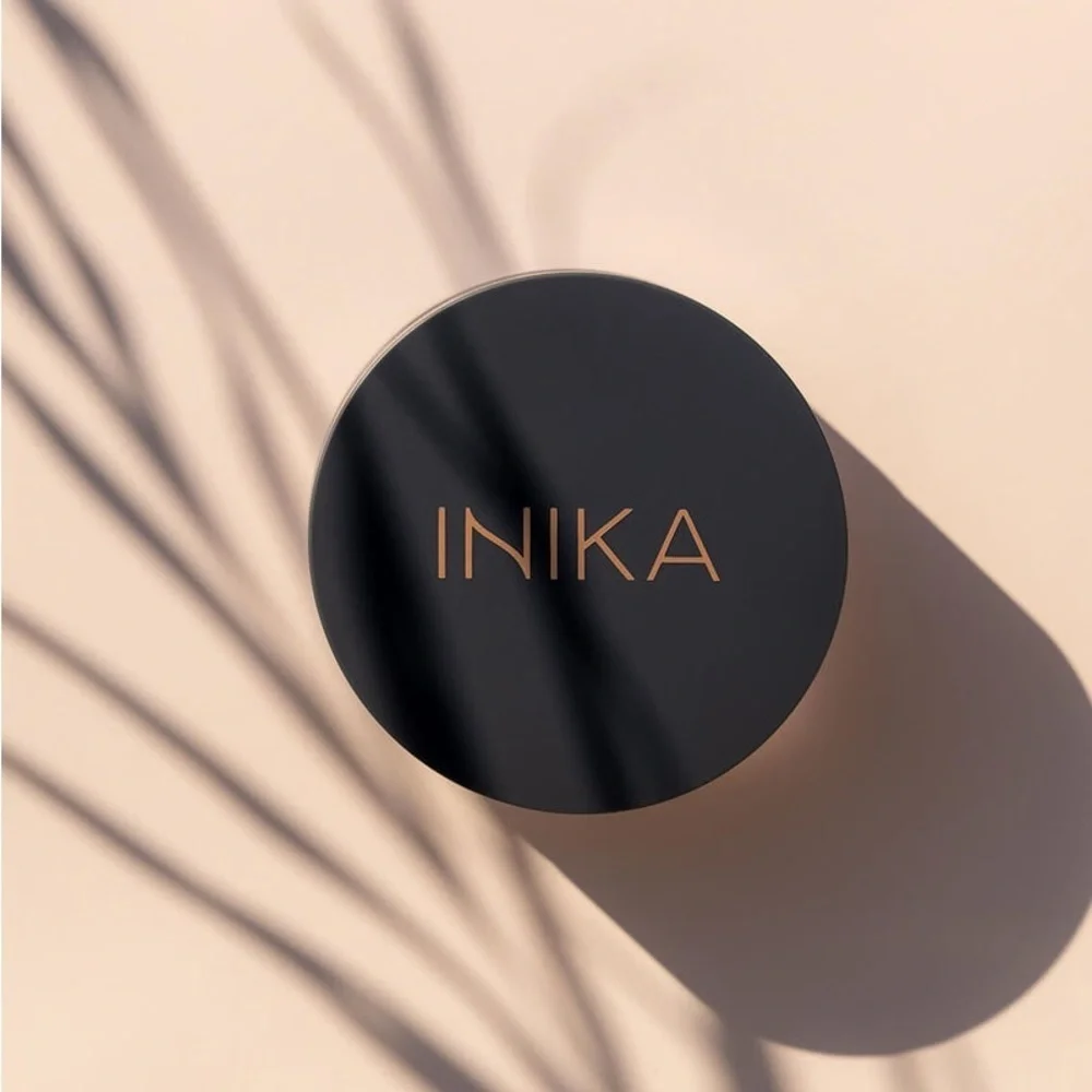 Inika Classic Loose Mineral Foundation SPF 25 Confidence
